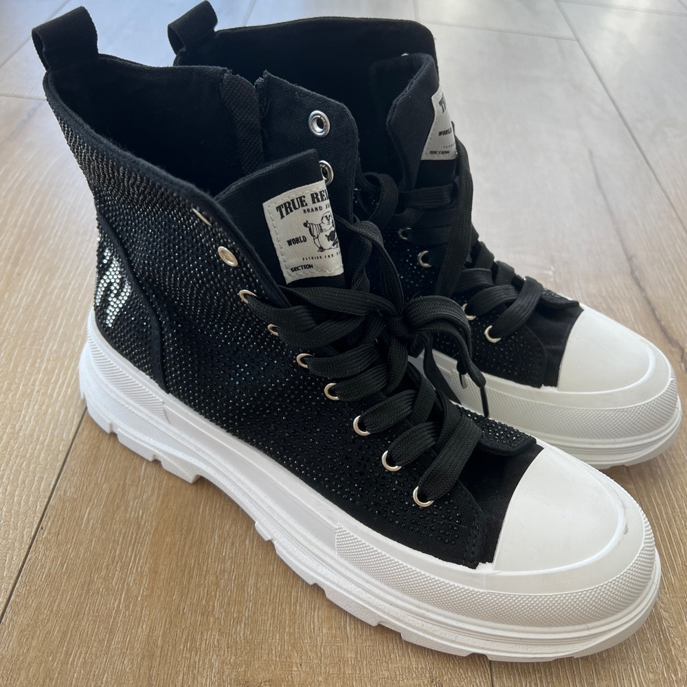 True religion sneakers
